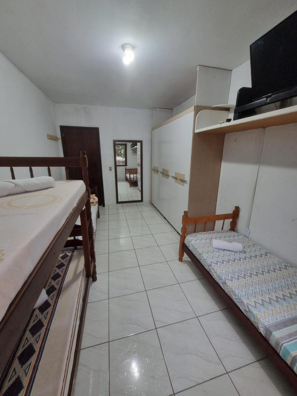 Pousada Happy Hostel Sao Francisco do Sul Room photo
